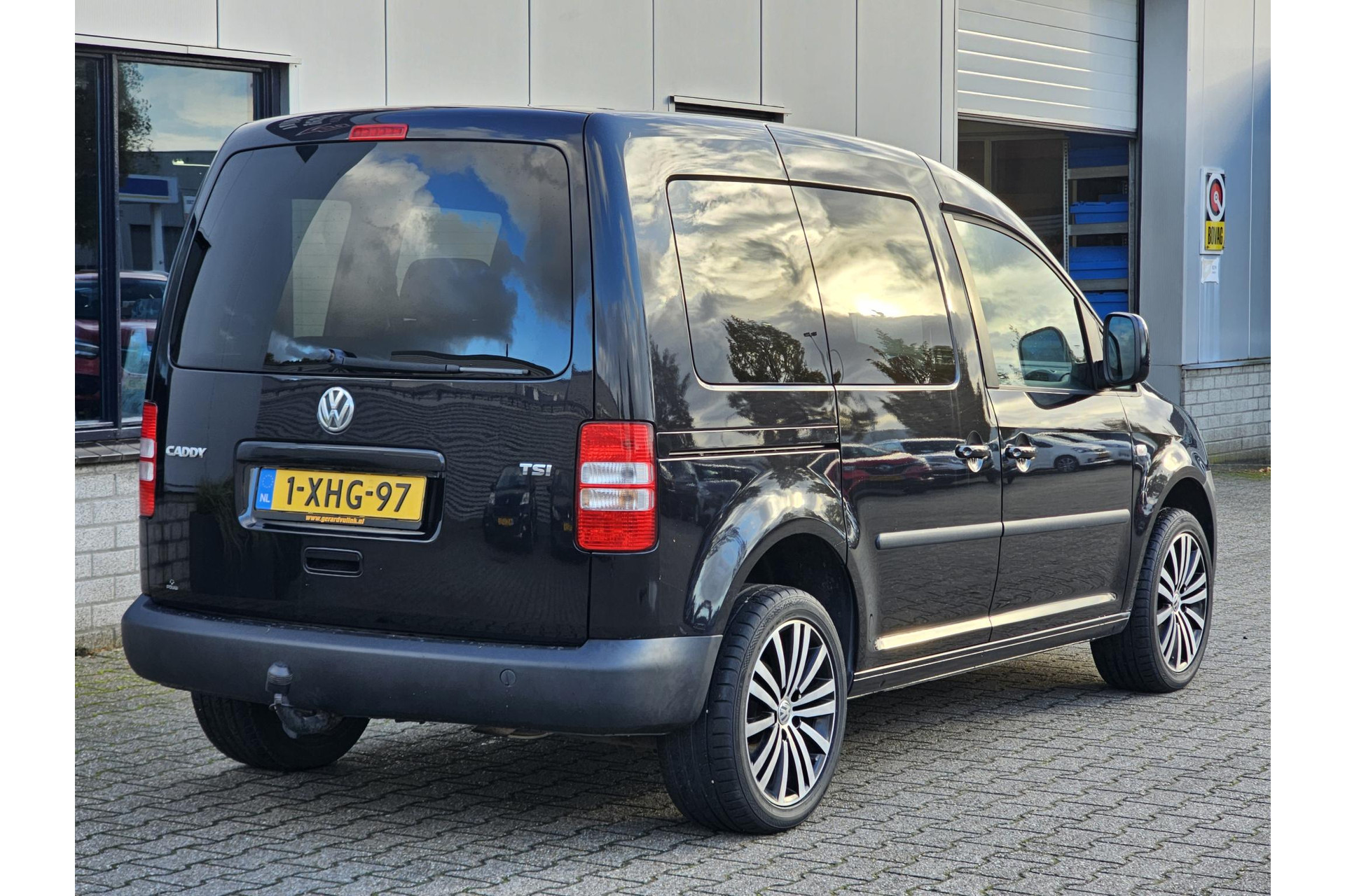 Volkswagen Caddy 1.2 TSI Trendline AIRCO TREKHAAK 5 PERS. 48517549-16.jpg | Autobedrijf Gerard Vulink