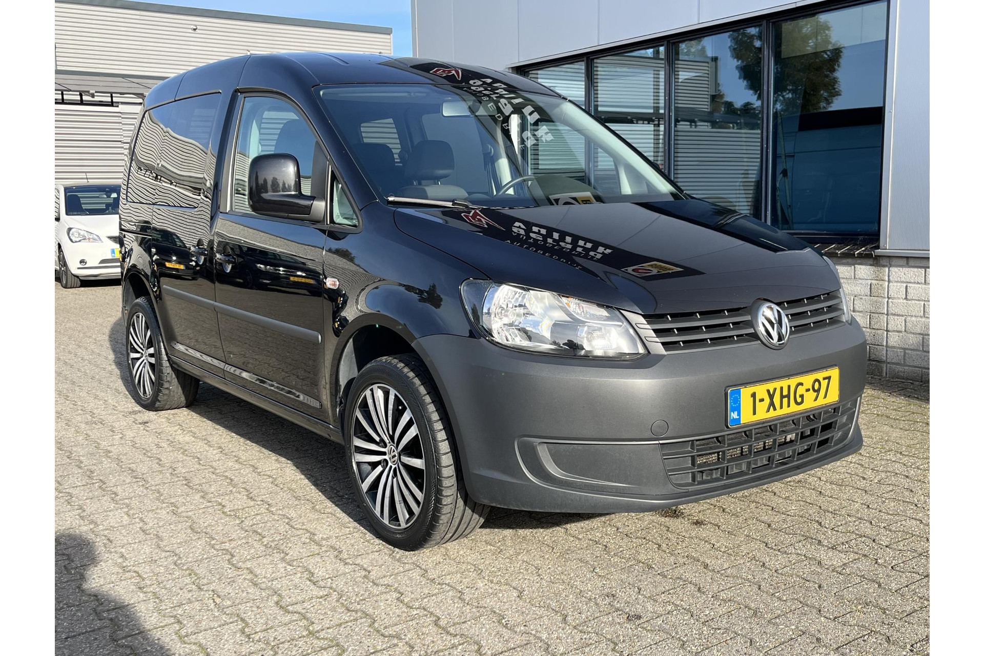 Volkswagen Caddy 1.2 TSI Trendline AIRCO TREKHAAK 5 PERS. 48517549-18.jpg | Autobedrijf Gerard Vulink