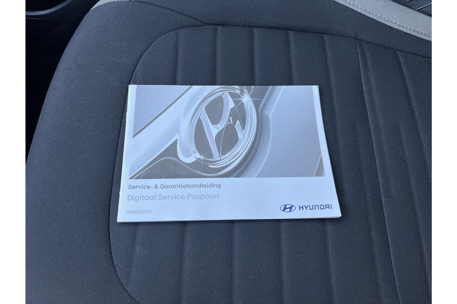 Hyundai i10 1.0 Comfort AIRCO CRUISE APPLE CARPLAY 48517716-14.jpg | Autobedrijf Gerard Vulink