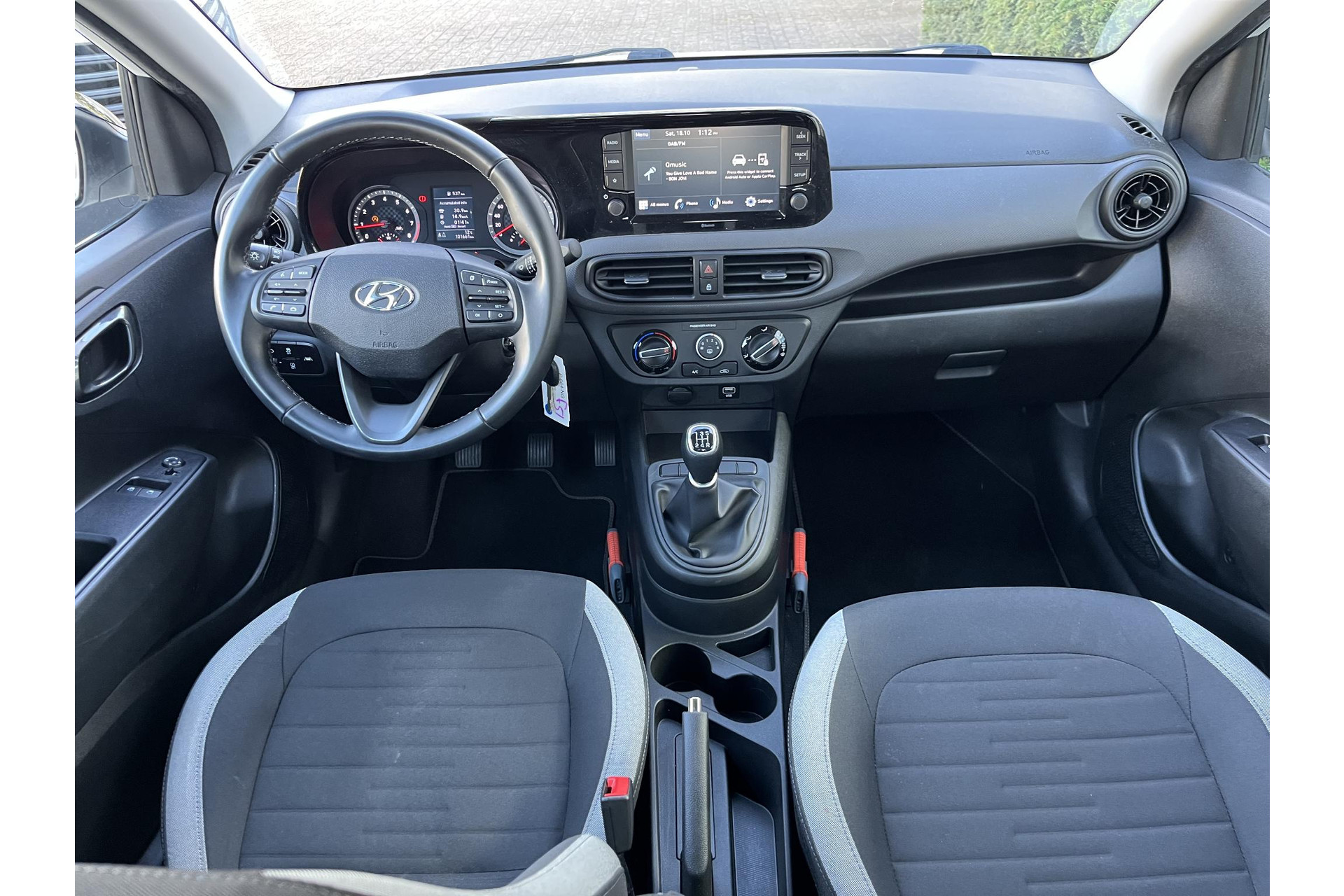 Hyundai i10 1.0 Comfort AIRCO CRUISE APPLE CARPLAY 48517716-5.jpg | Autobedrijf Gerard Vulink