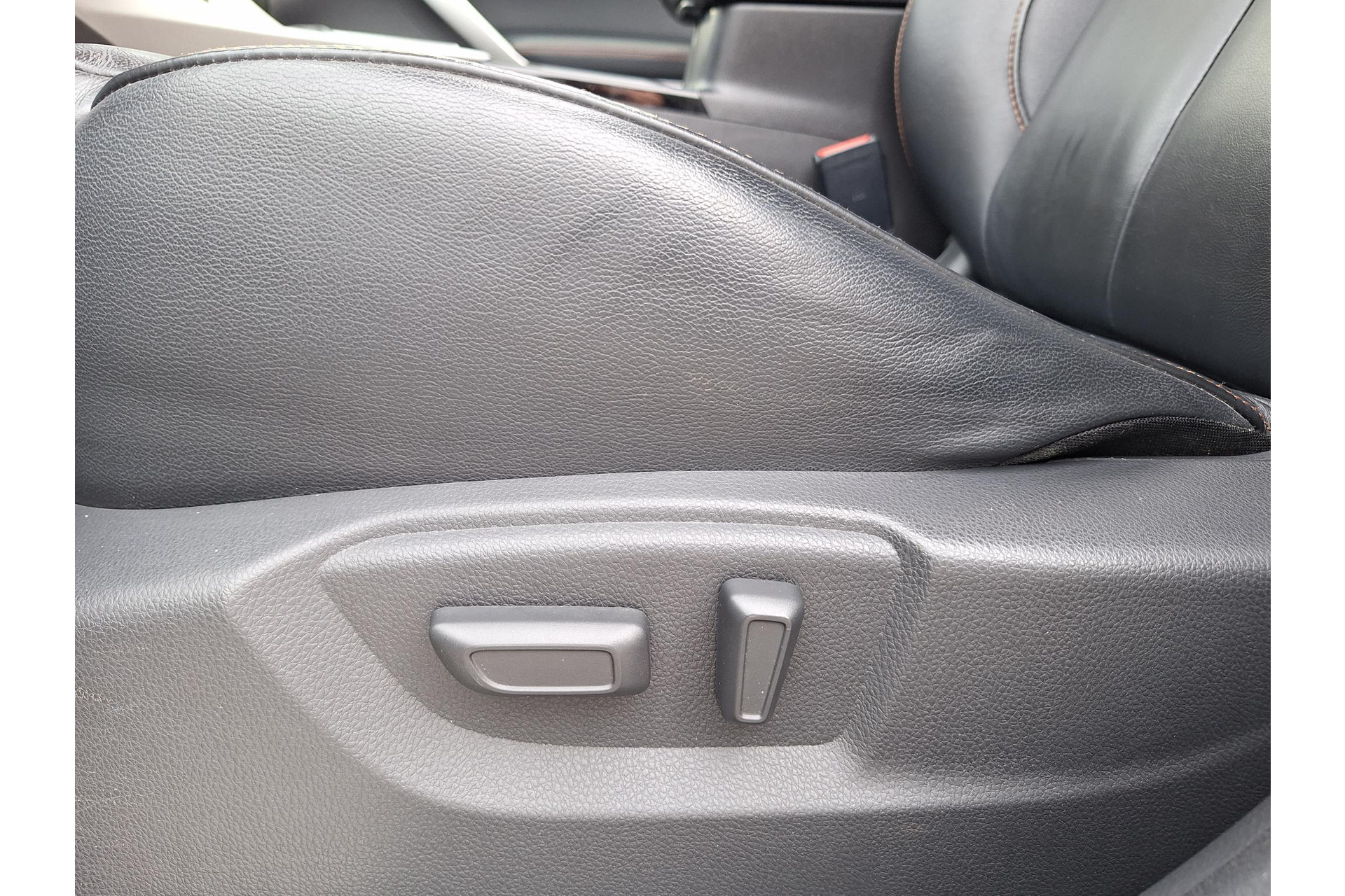 Mitsubishi Eclipse Cross 1.5 DI-T 164PK S-AWC Instyle LEER PANO TREKHAAK 48534265-7.jpg | Autobedrijf Gerard Vulink