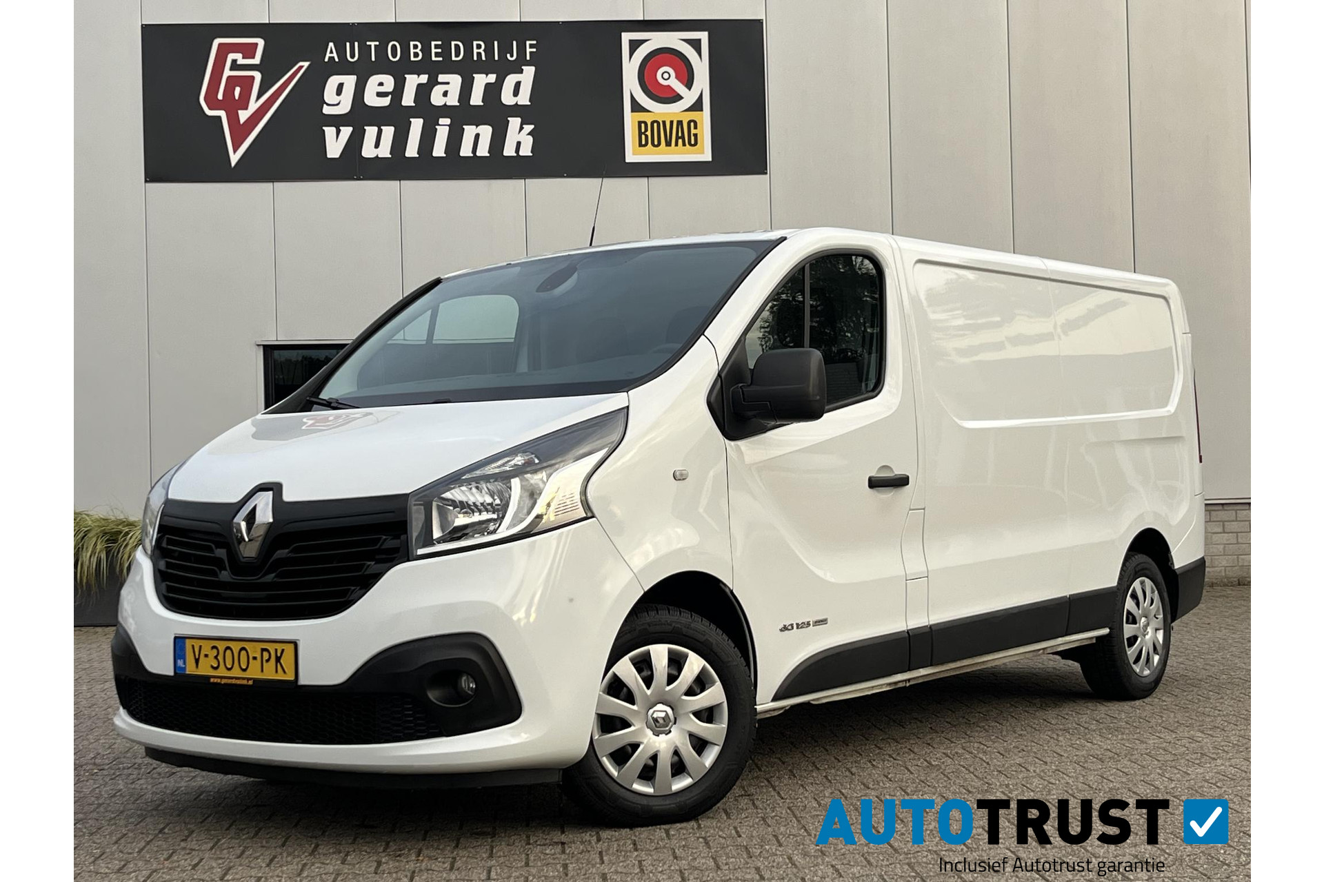 Renault Trafic 1.6 dCi 125PK L2H1 Luxe 3-PERS TREKHAAK NAV CRUISE 48593647-0.jpg | Autobedrijf Gerard Vulink