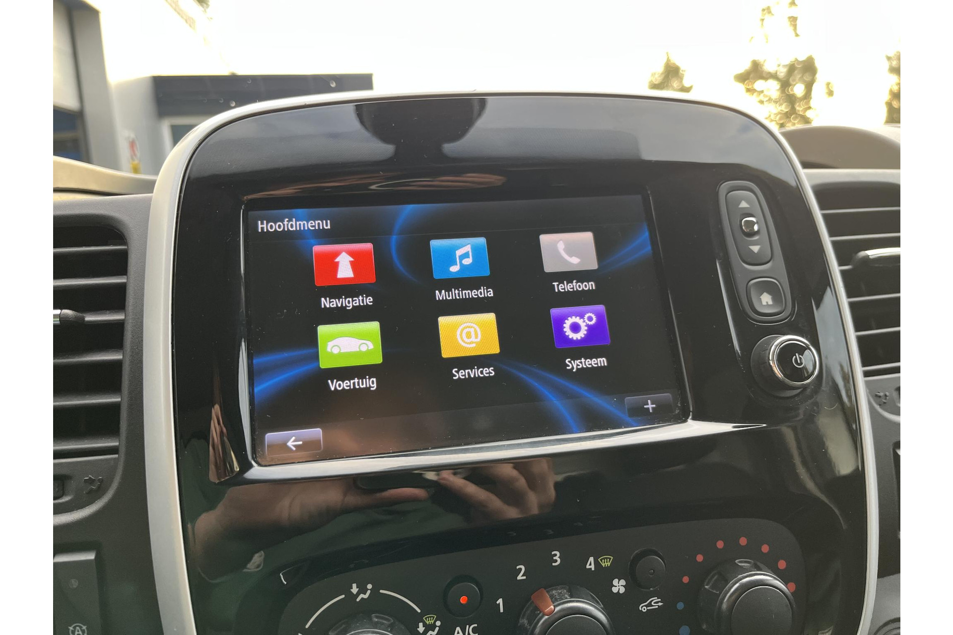 Renault Trafic 1.6 dCi 125PK L2H1 Luxe TREKHAAK NAV CRUISE 48593647-12.jpg | Autobedrijf Gerard Vulink