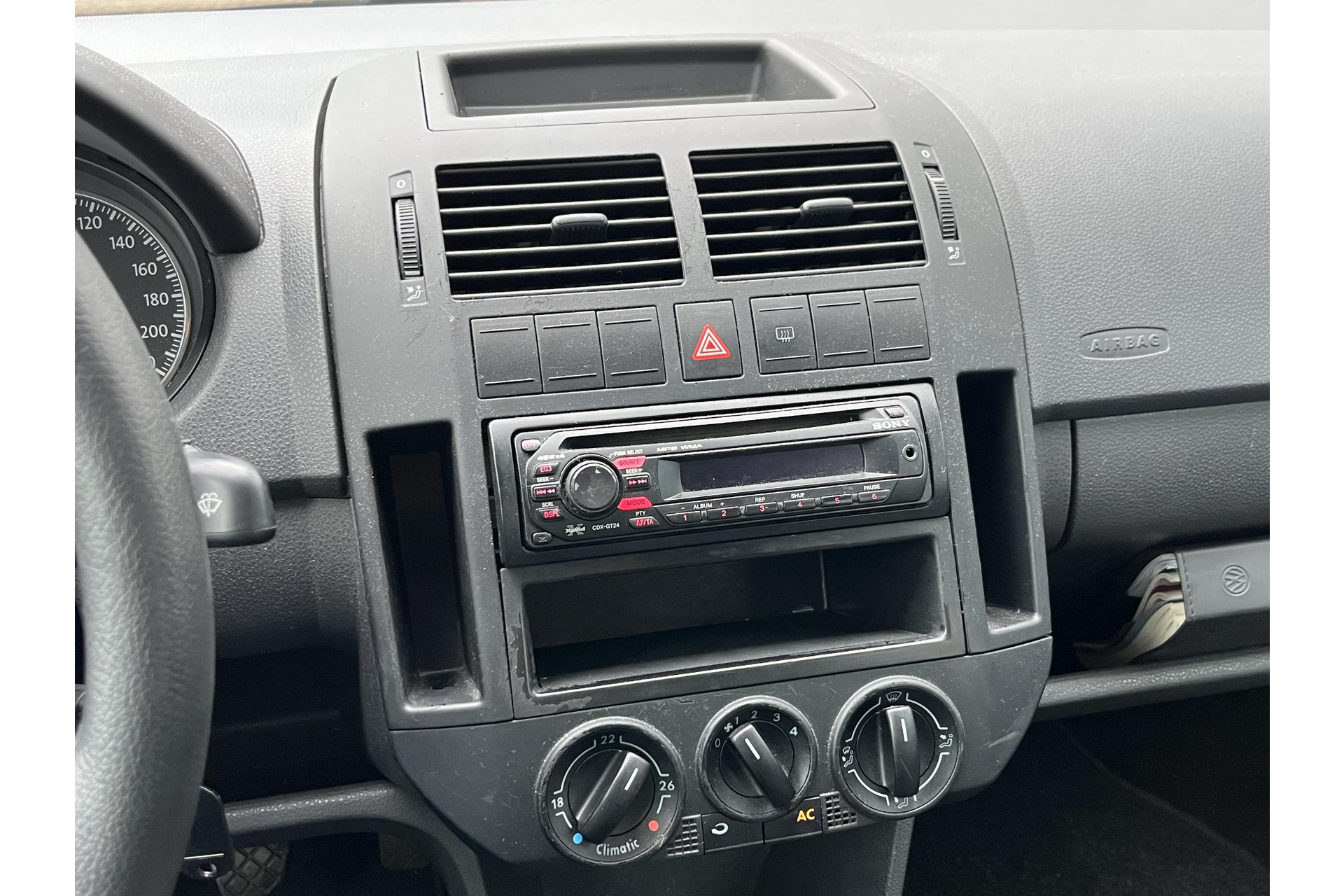 Volkswagen Polo 1.4-16V Optive AIRCO CRUISE LMV 48619001-13.jpg | Autobedrijf Gerard Vulink