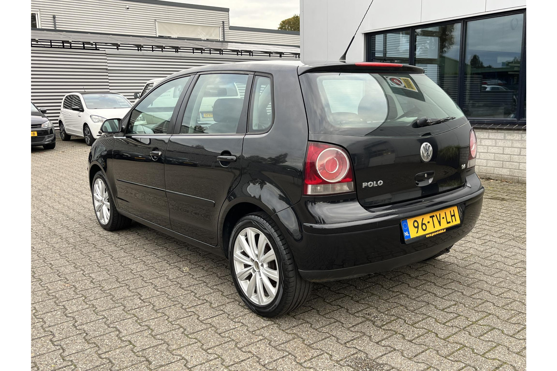 Volkswagen Polo 1.4-16V Optive AIRCO CRUISE LMV 48619001-4.jpg | Autobedrijf Gerard Vulink
