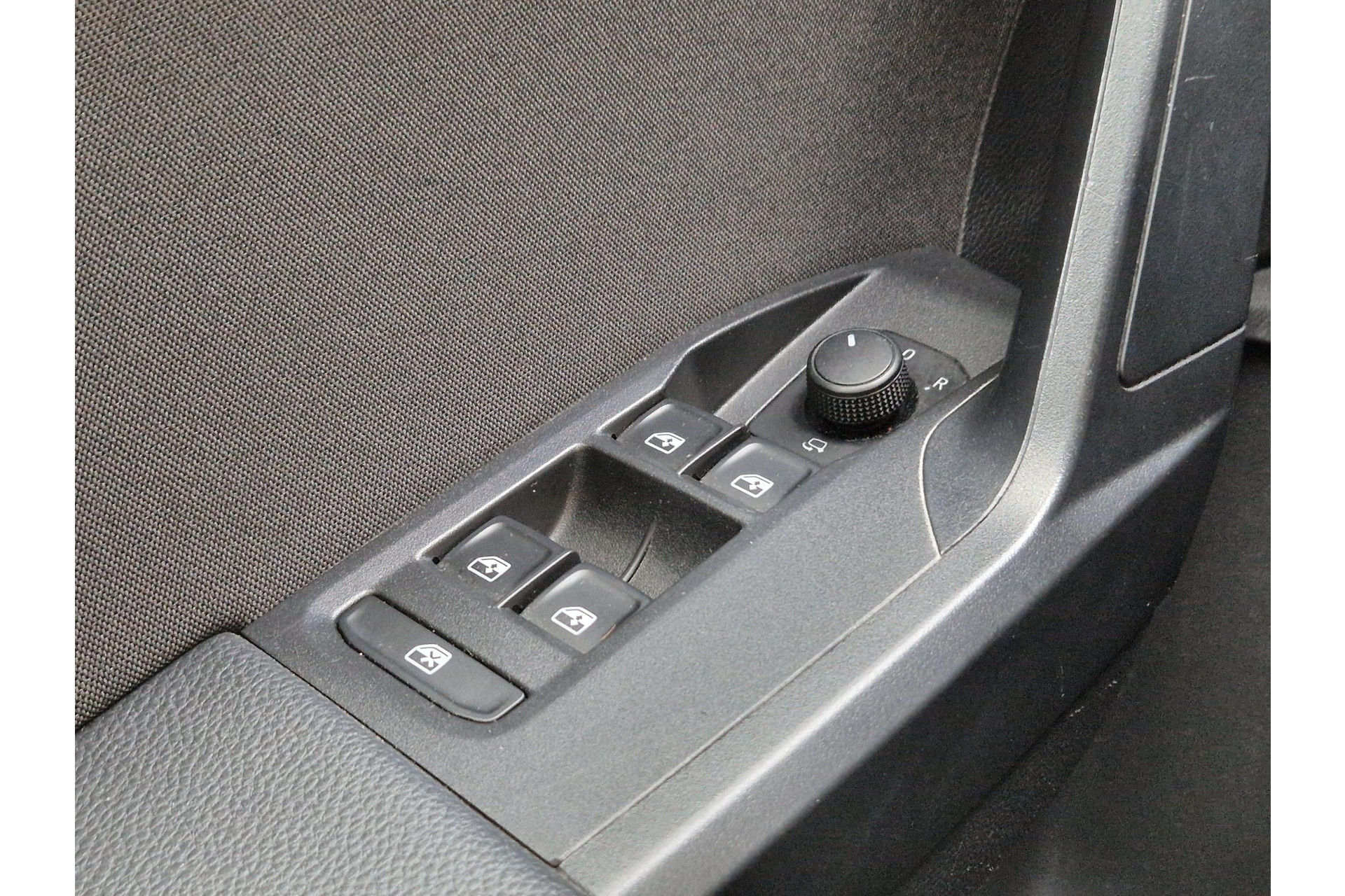 SEAT Ibiza FR 1.0 TSI 95PK PANORAMADAK CAMERA LED 48677542-17.jpg | Autobedrijf Gerard Vulink