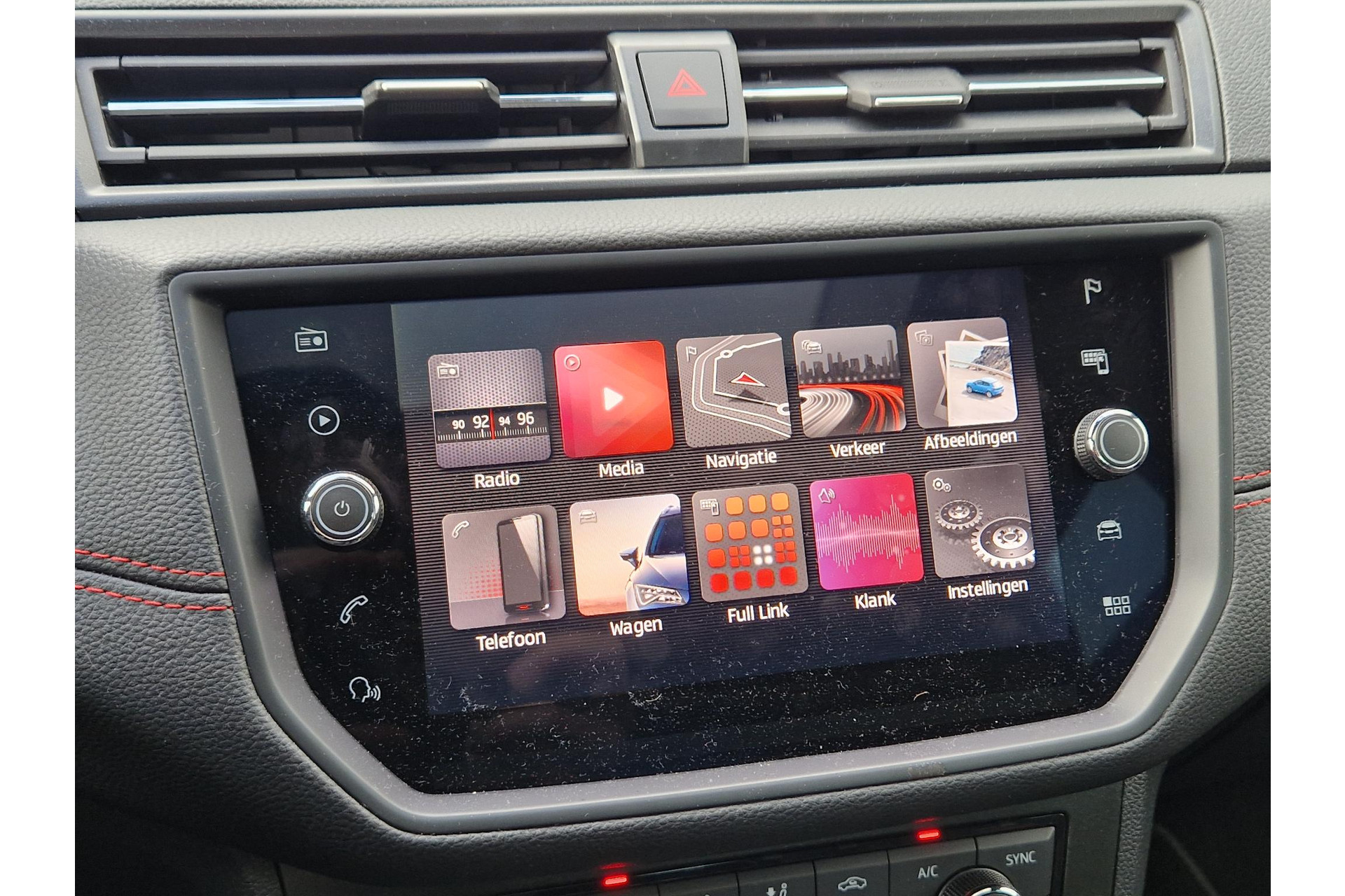 SEAT Ibiza FR 1.0 TSI 95PK PANORAMADAK CAMERA LED 48677542-22.jpg | Autobedrijf Gerard Vulink