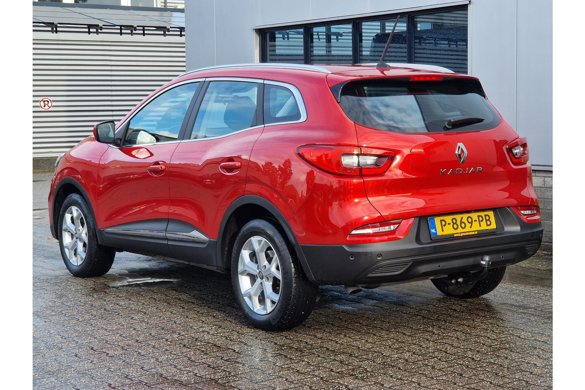 Renault Kadjar 1.3 TCe Zen KEYLESS NAV PDC CARPLAY DAB 48677594-5.jpg | Autobedrijf Gerard Vulink