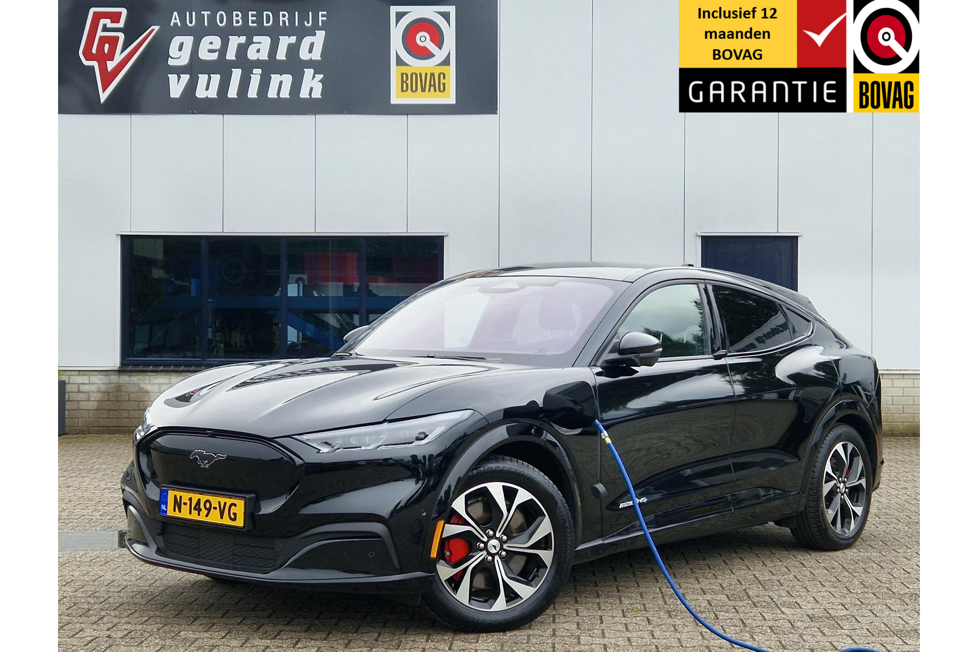 Ford Mustang AWD 75 kWh PANO 340KM TREKHAAK CAMERA 49239384-0.jpg | Autobedrijf Gerard Vulink
