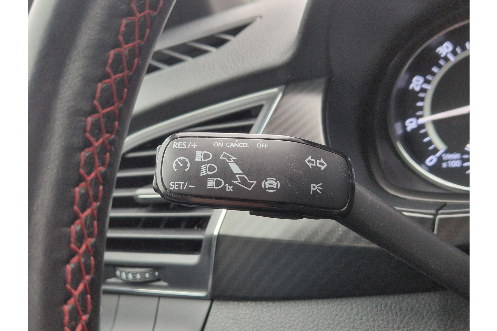 Škoda Fabia 1.0 TSI Monte Carlo TREKHAAK CARPLAY CRUISE LMV 49300837-12.jpg | Autobedrijf Gerard Vulink