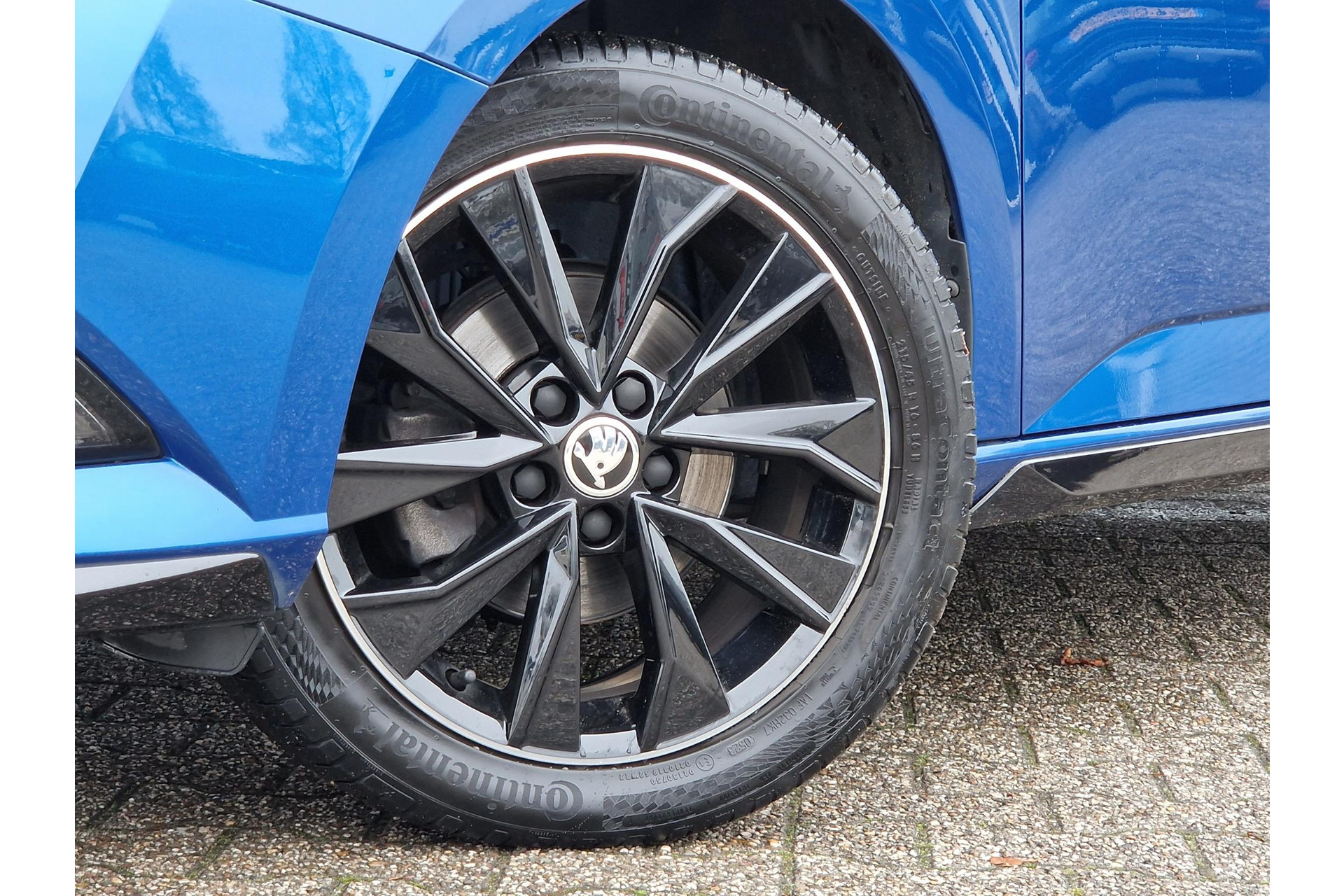 Škoda Fabia 1.0 TSI Monte Carlo TREKHAAK CARPLAY CRUISE LMV 49300837-2.jpg | Autobedrijf Gerard Vulink