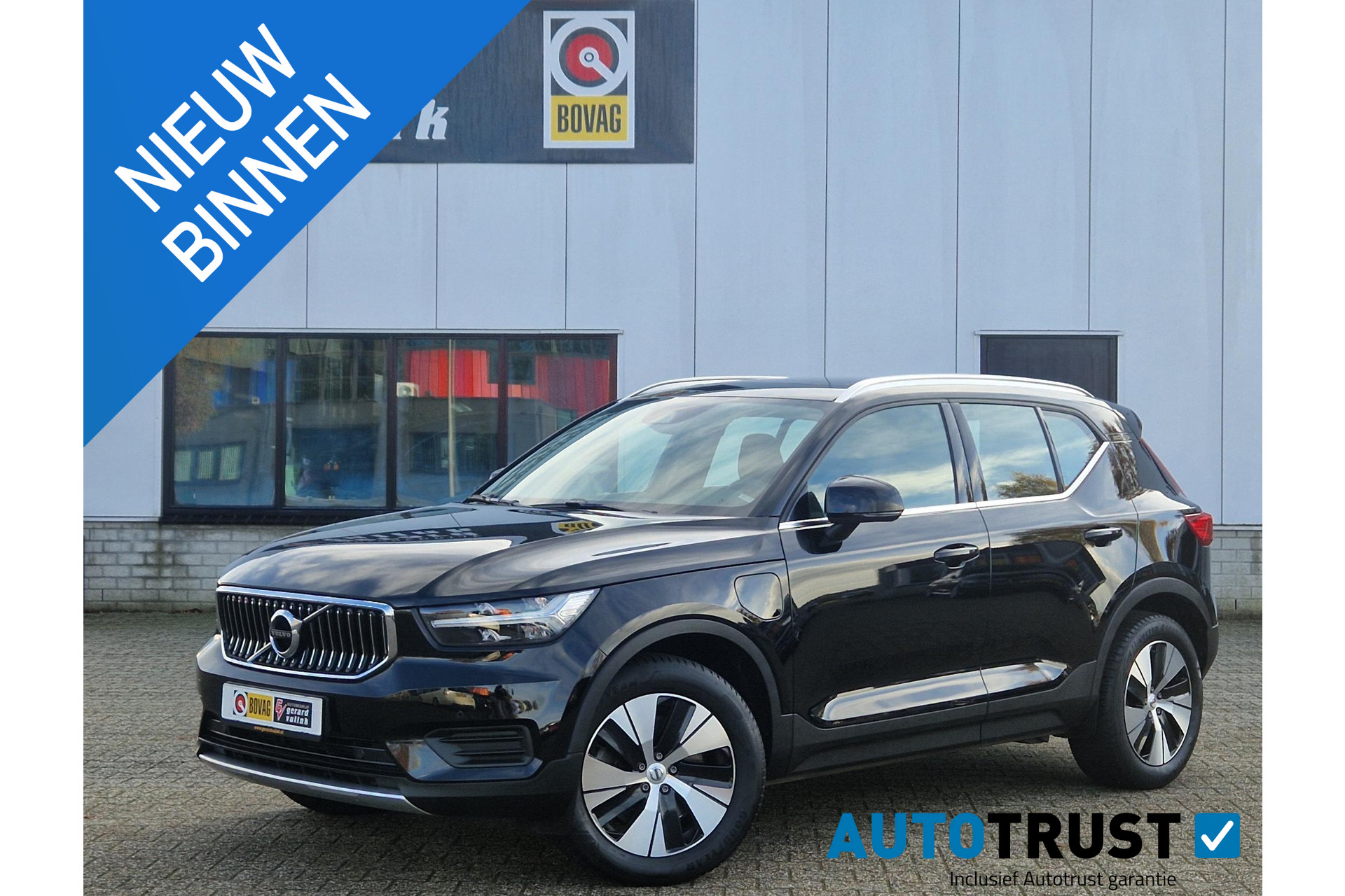 Volvo XC40 T4 Recharge Inscription Express. PANODAK TREKHAAK 49425907-0.jpg | Autobedrijf Gerard Vulink