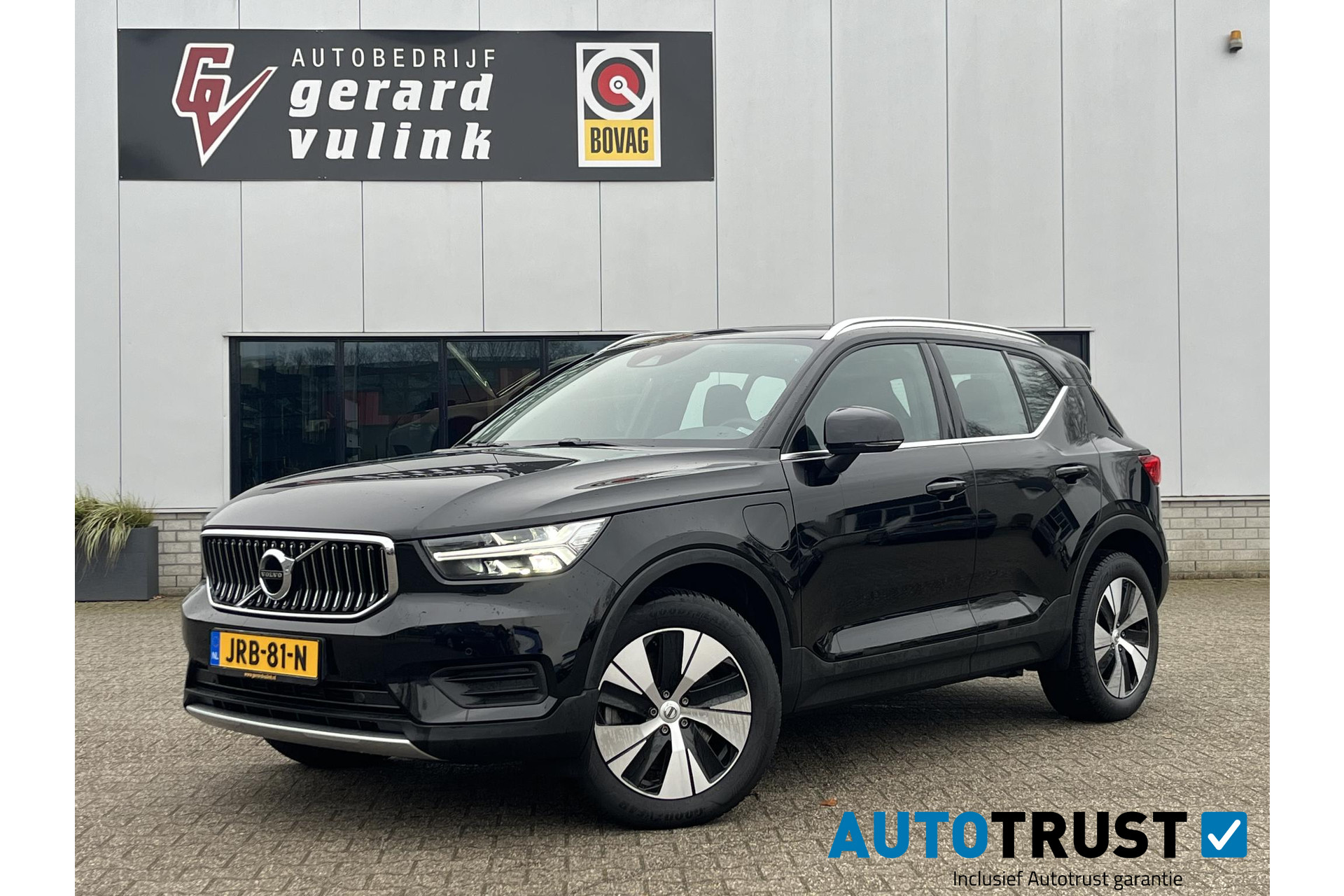 Volvo XC40 T4 Recharge Inscription Express. PANODAK TREKHAAK 49425907-0.jpg | Autobedrijf Gerard Vulink