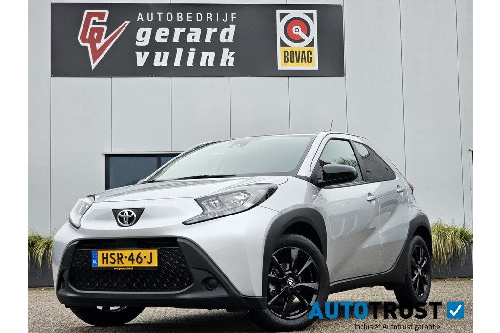 Toyota Aygo X 1.0 VVT-i Play ADAPTIVE CRUISE APPLE CARPLAY 49614589-0.jpg | Autobedrijf Gerard Vulink