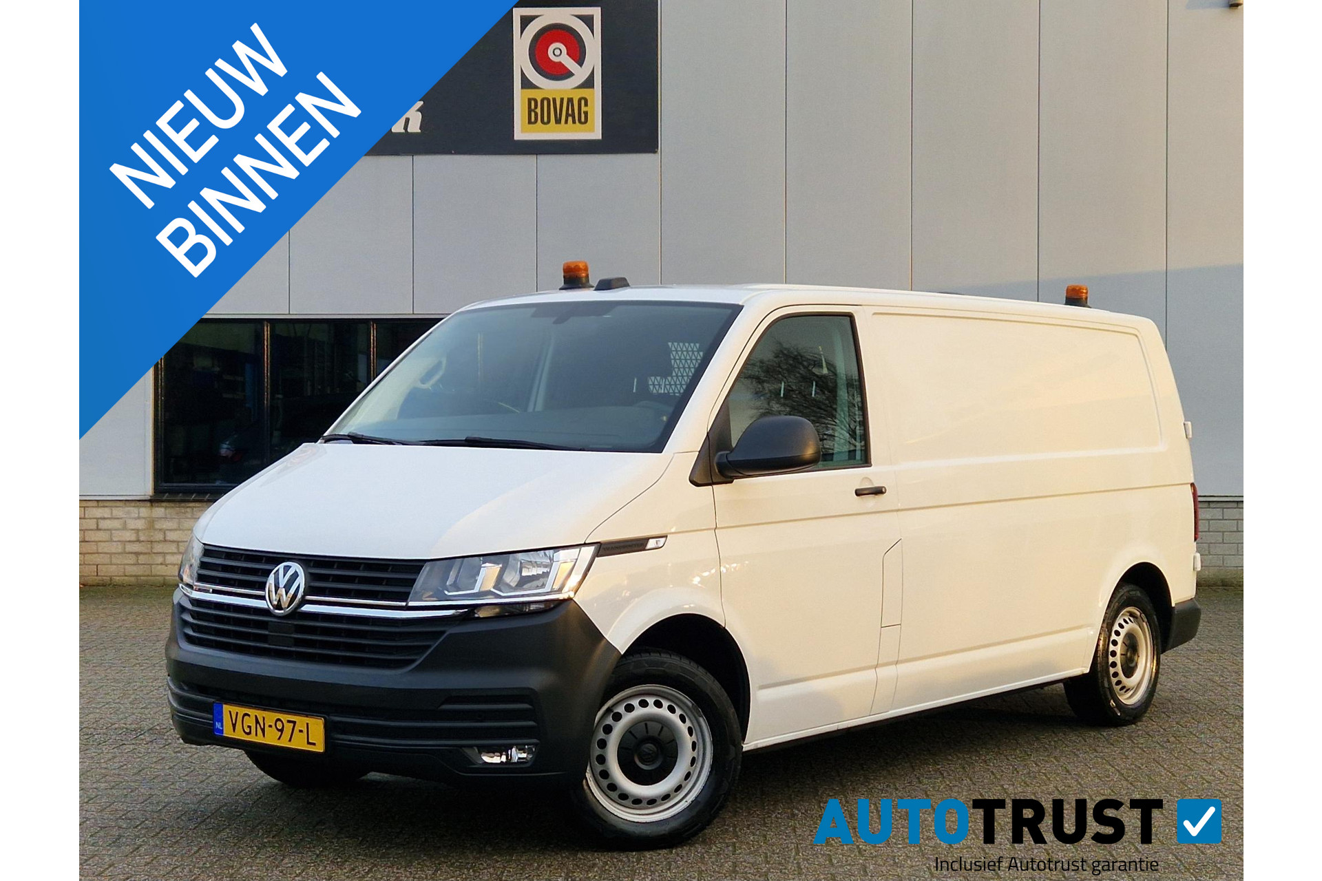 Volkswagen Transporter 2.0TDI L2H1 Highline 4-Motion 230V KASTEN TREKHAAK 50300496-0.jpg | Autobedrijf Gerard Vulink