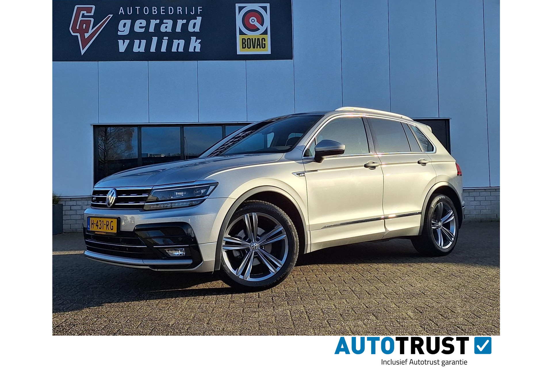 Volkswagen Tiguan 1.5 TSI DSG Highline R-Line PANO DIGID ADAP CRUISE 50314374-0.jpg | Autobedrijf Gerard Vulink