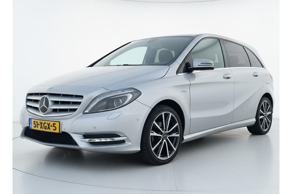 Mercedes-Benz B-Klasse 180 Ambition AIRCO CRUISE TREKHAAK NAV PDC 51071124-0.jpg | Autobedrijf Gerard Vulink