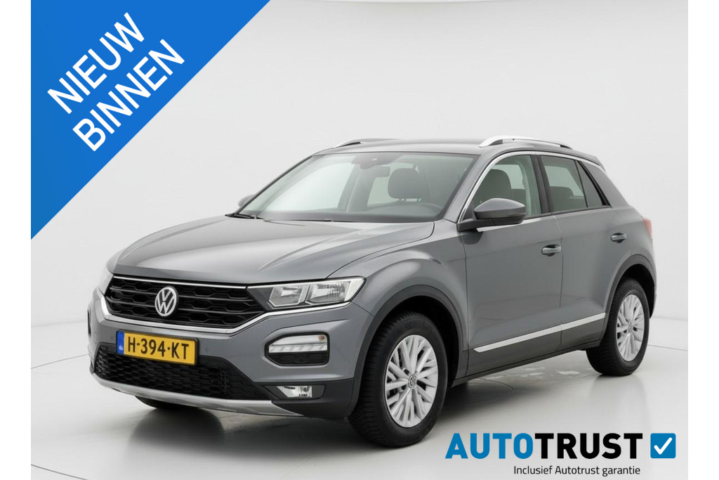 Volkswagen T-Roc 1.0 TSI Style ADAPTIVE CRUISE TREKHAAK CARPLAY 52084296-0.jpg | Autobedrijf Gerard Vulink