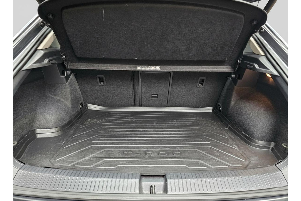 Volkswagen T-Roc 1.5 TSI DSG Style ADAP CRUISE DIGIDASH STOELVERW. 52413673-16.jpg | Autobedrijf Gerard Vulink