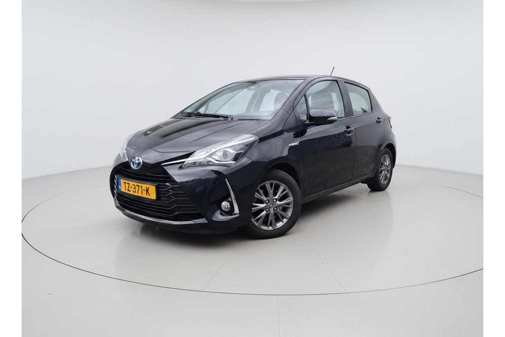 Toyota Yaris 1.5 Hybrid Design Sport AIRCO AUTOMAAT CAMERA 53489802-0.jpg | Autobedrijf Gerard Vulink