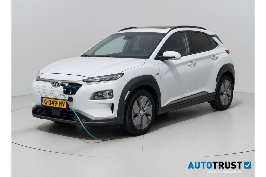 Hyundai Kona EV Premium 64 kWh STOELKOELING SOH 100%! PANODAK 54621233-0.jpg | Autobedrijf Gerard Vulink