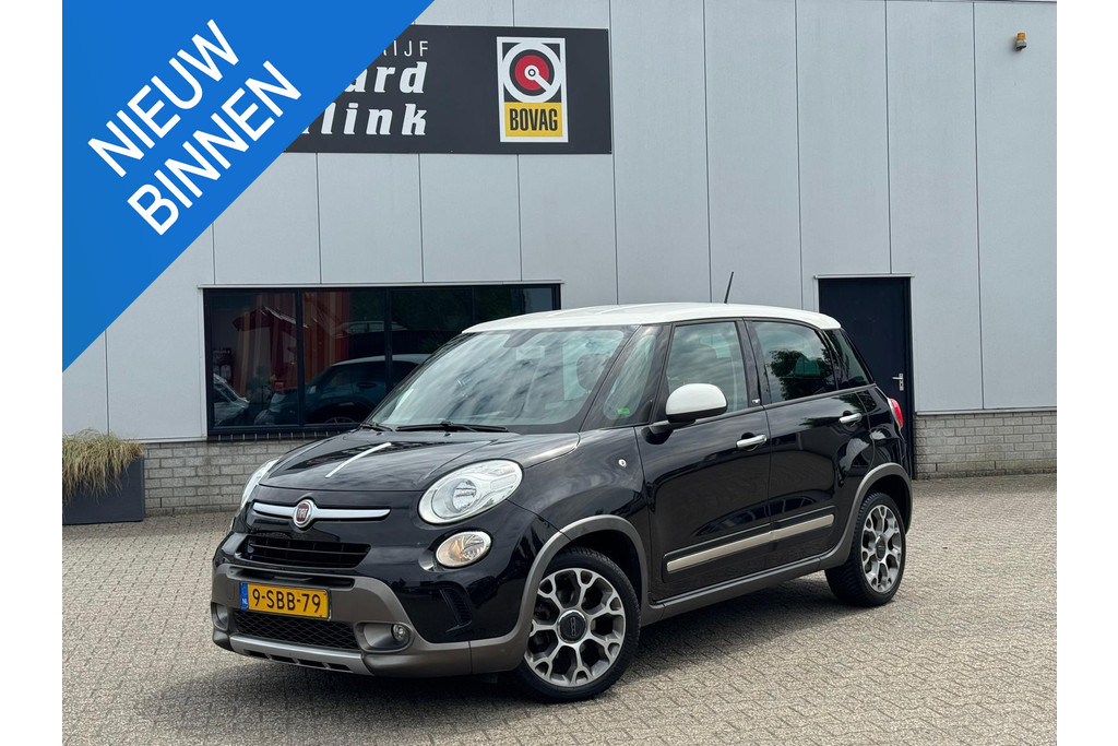 Fiat 500L TwinAir Trekking PDC CRUISE NAV 55022836-0.jpg | Autobedrijf Gerard Vulink