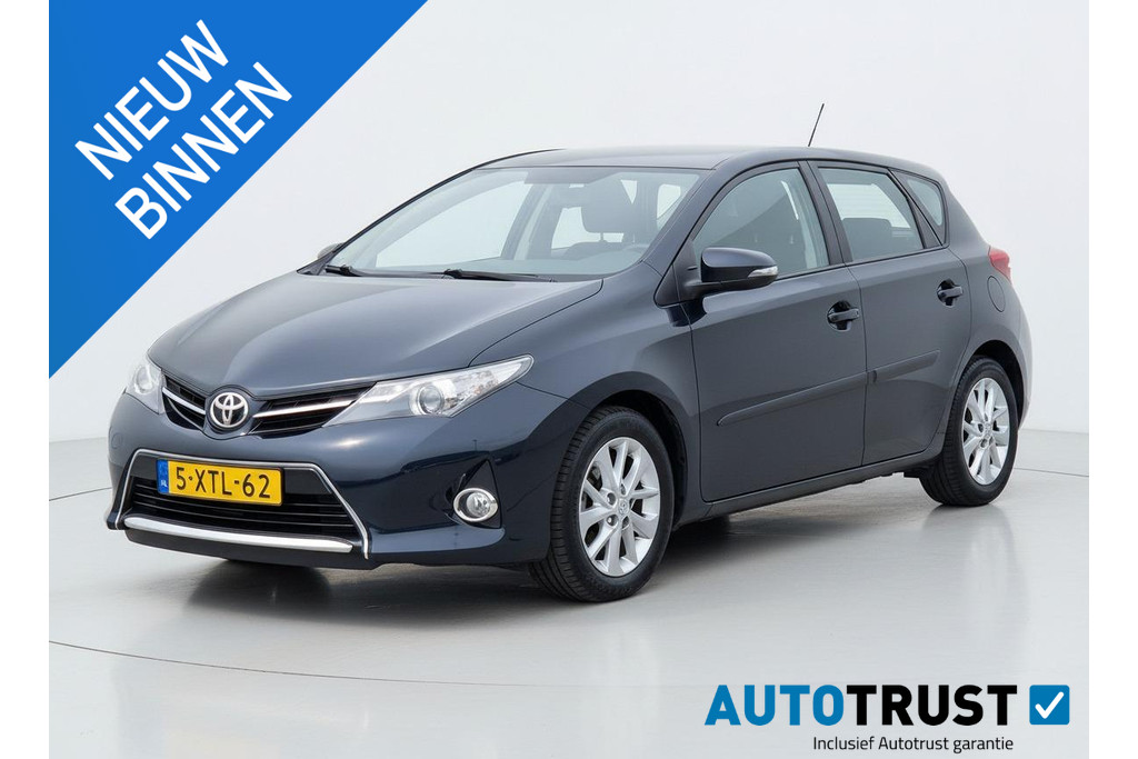 Toyota Auris 1.3 Now AIRCO CRUISE TREKHAAK 55549493-0.jpg | Autobedrijf Gerard Vulink