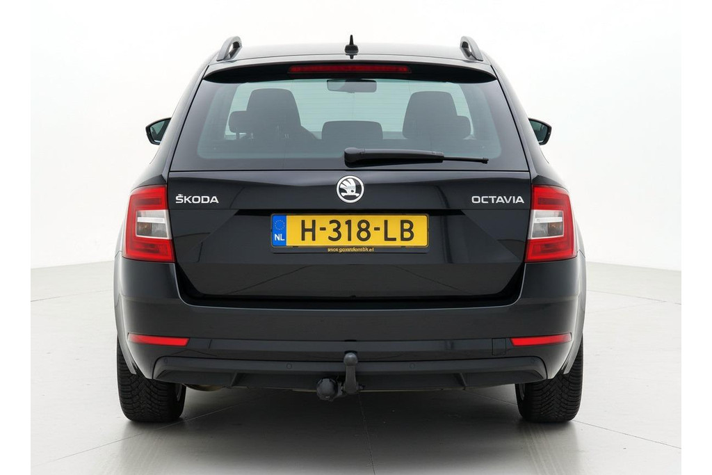Škoda Octavia Combi 1.5 TSI Business Edition TREKHAAK PDC CARPLAY 56200781-21.jpg | Autobedrijf Gerard Vulink